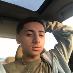 Meet your Posher, Isaac